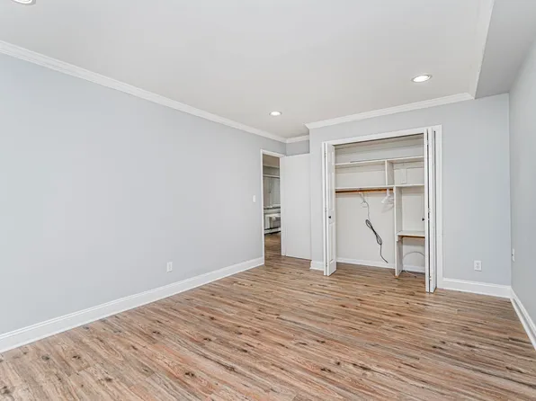 83 68th Street image 16 of 16