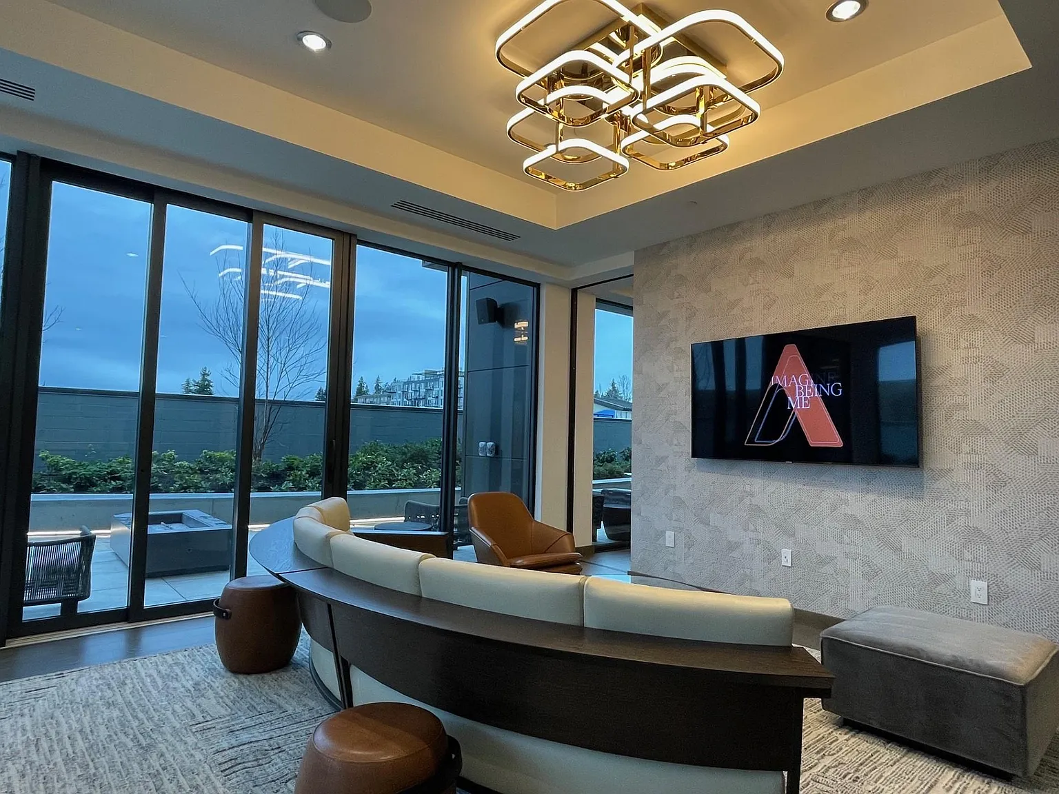 1 bed, 723 sqft, $3,200 — Photo 4