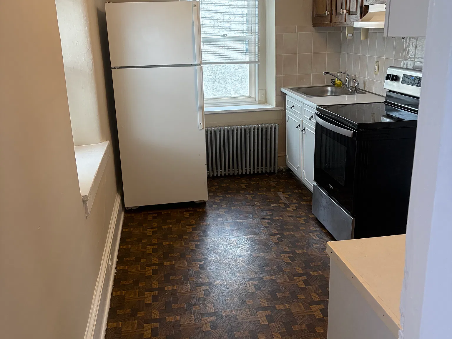 1 bed, 750 sqft, $1,000 — Photo 2