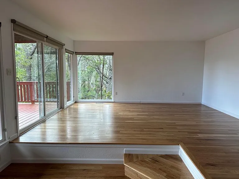 18 Pepper Way — Photo 11