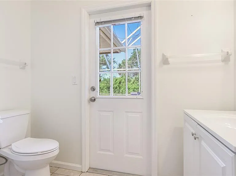 534 Oak Bay Dr — Photo 29