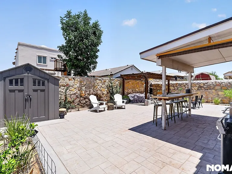 12485 Chamberlain Dr — Photo 40