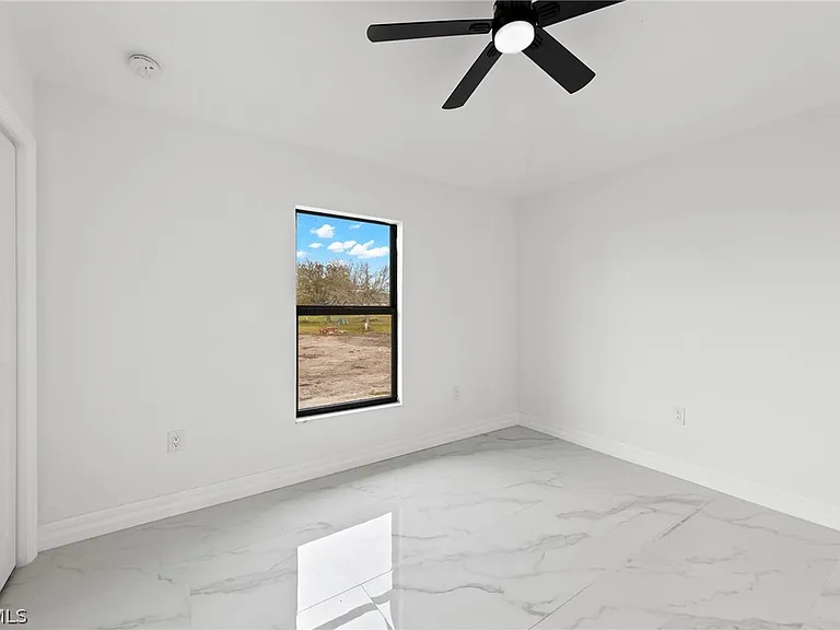 1413 NE 15th Terrace Cpe — Photo 18