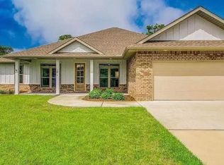 1018 Villa Venyce Ct, Gulf Breeze, FL 32563