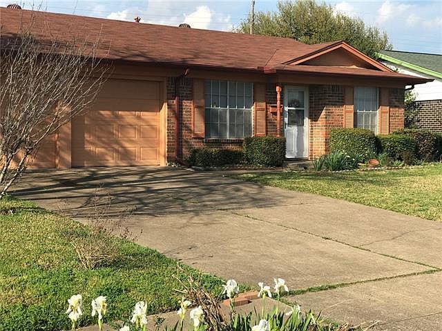 2nd image of 3309 McCollum St