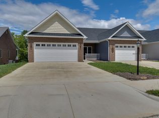 36 Fossil Dr, Stuarts Draft, VA 24477