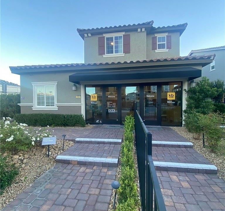 1st image of 8455 Vacarez Dr