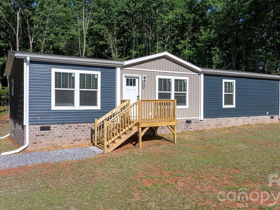 1st image of 146 Oakstone Dr