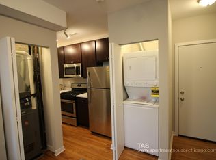 3110 W Sunnyside Ave APT 1R, Chicago, IL 60625