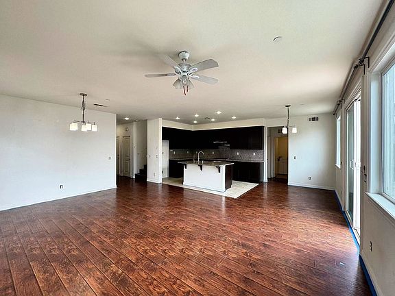 3rd image of 5539 Buckthorn Ct