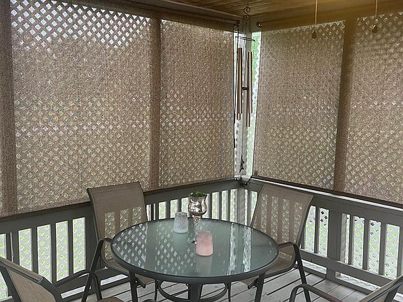 Deck, Retractable Blinds