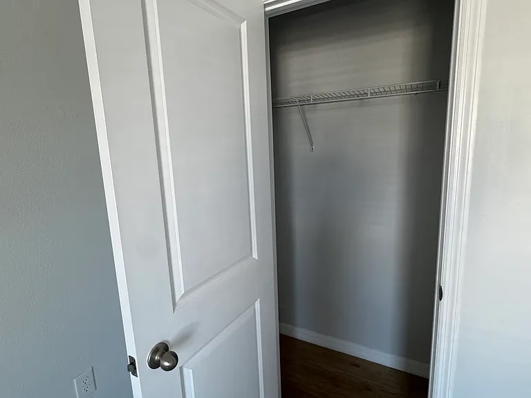 386 Madison Dr — Photo 20