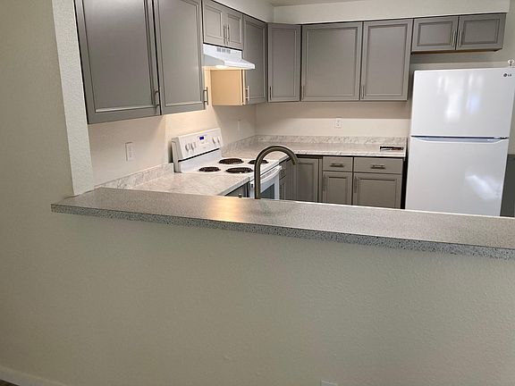 3rd image of 5706 16th Ave SE #A