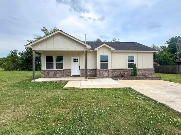 56 Brookside Ave, Mason, TN 38049
