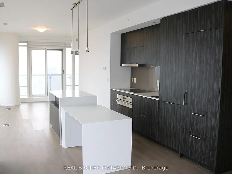 1 Bloor St E #5209 — Photo 1