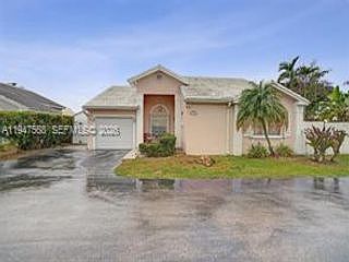 1st image of 6100 SW 114th Ave