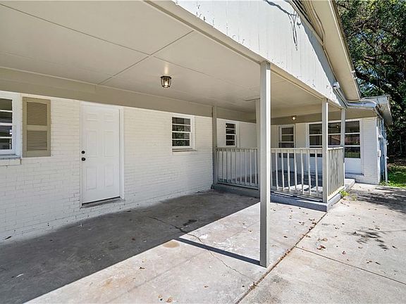 3rd image of 754 Stanton Rd