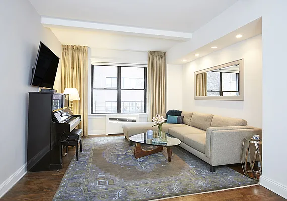 Sold by Stribling | media 2