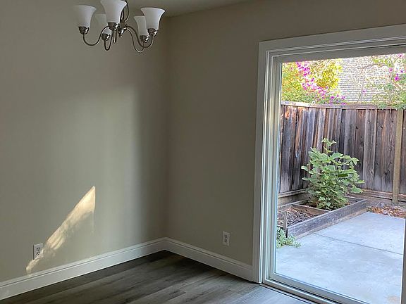 5th image of 396 S Bernardo Ave #1