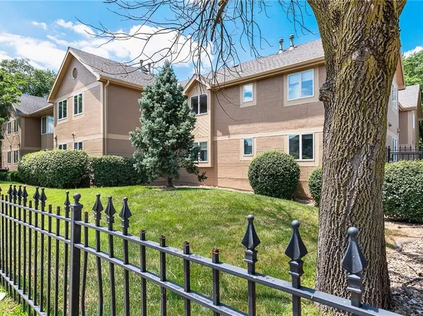 4320 Belleview Ave APT 105, Kansas City, MO 64111