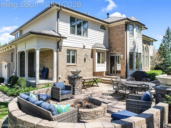 3rd image of 3177 Saint James Ct
