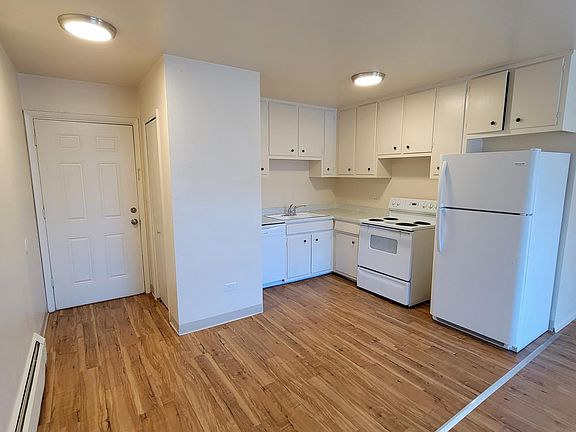 3rd image of 3024 W Colorado Ave