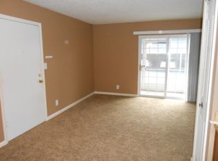 3306 Colonial Manor Cir UNIT 7A, Louisville, KY 40218