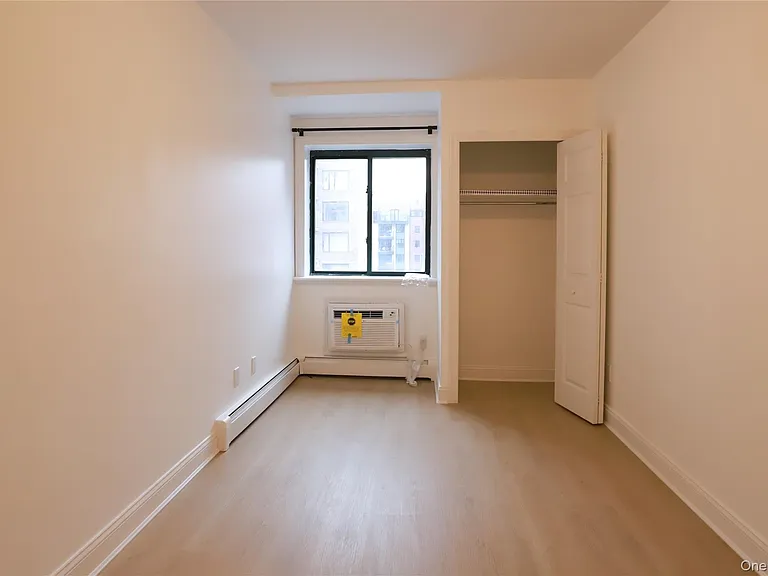 41 Five College Point Blvd #5I — Photo 3