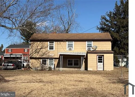 5 bed, $3,600 — Photo 2