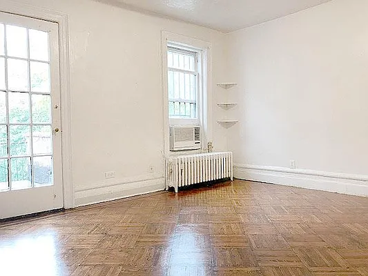 Rented by AJ Clarke | media 15