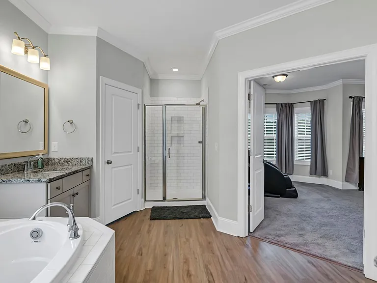 2286 Harvestwood Ln — Photo 37