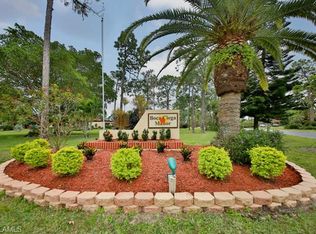 2001 Pine Isle Ln, Naples, FL 34112