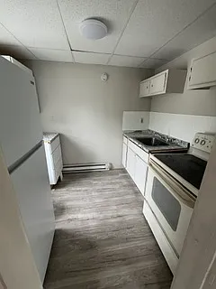 15 Tuthill Avenue - 3 — Photo 3