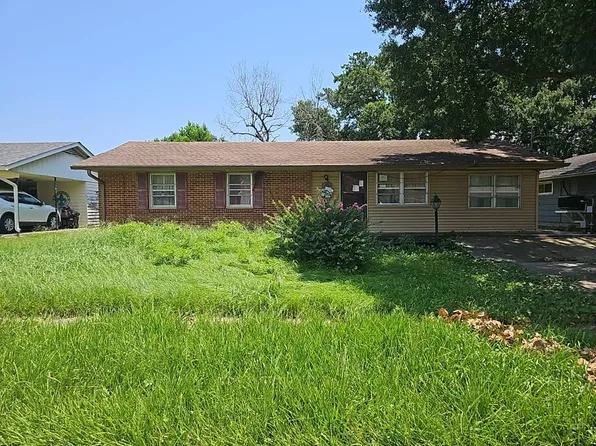 2417 Green Acres Rd, Metairie, LA 70003