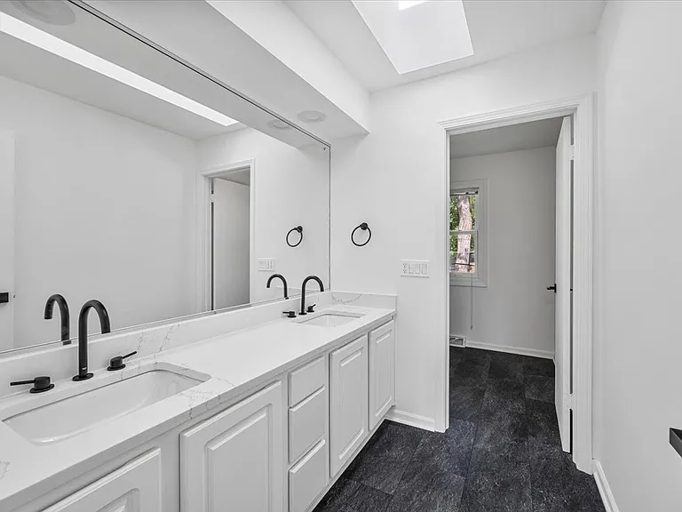 412 Lavergne Ave — Photo 22