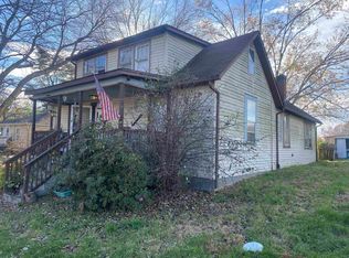 560 Agee St, Christiansburg, VA 24073
