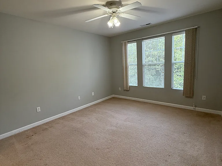 223 Eyam Hall Ln #223 — Photo 6