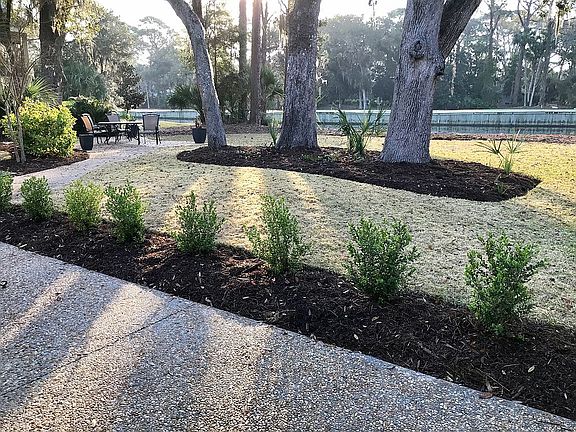 5th image of 163 N Sea Pines Dr
