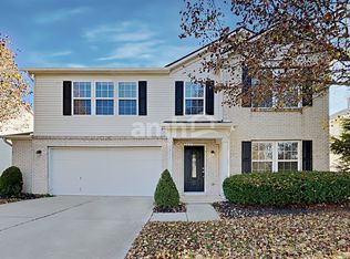 13373 Smokey Quartz Ln, Fishers, IN 46038
