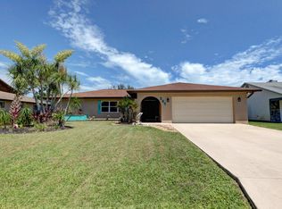 367 SE Yardley Ter, Port Saint Lucie, FL 34983