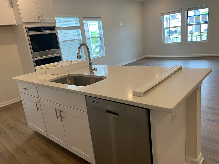 304 Orson Oaks Ln — Photo 3