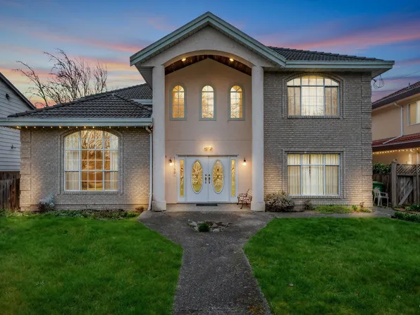 10560 Railway Ave, Richmond, BC V7E 2B8