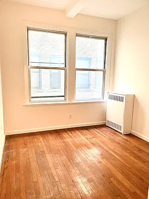 Rented by Nest Seekers International | media 5