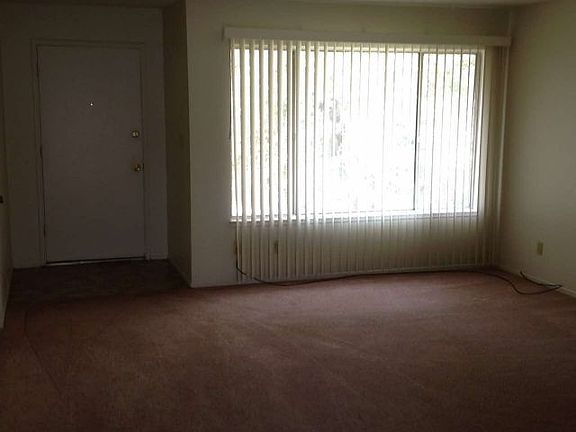 2nd image of 303 Starr Ave APT 12