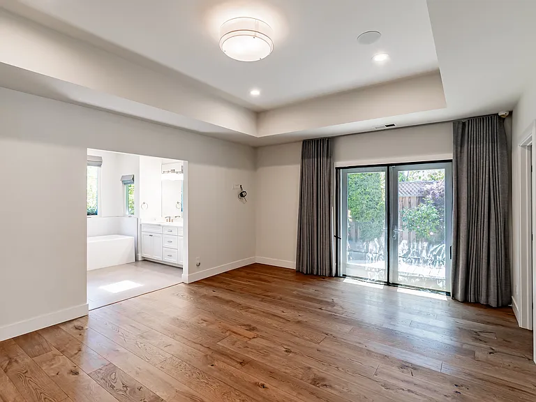 1452 Fallen Leaf Ln — Photo 12