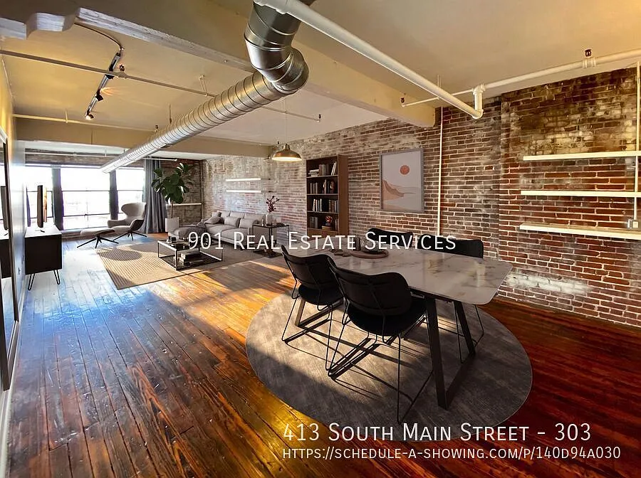 Stunning South Main Loft — Photo 1