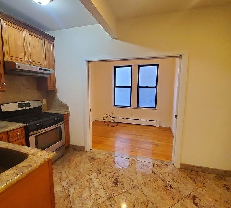 3701 28th Ave Astoria NY Zillow