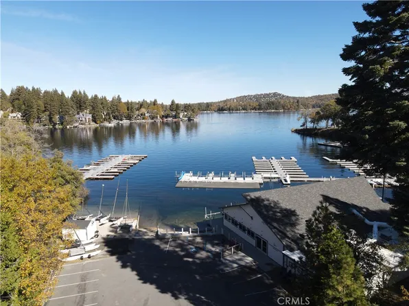 1 Lodge Ln #13, Lake Arrowhead, CA 92352