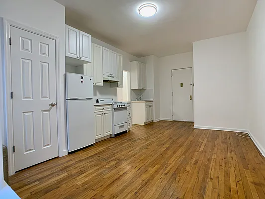 Rented by Building Equity Real Estate LLC | media 2