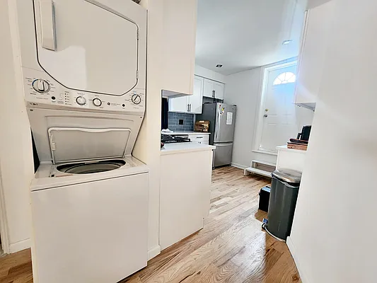 Rented by Compass | media 4